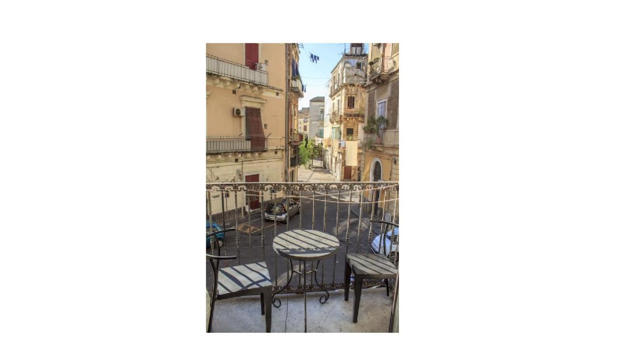 Casa Vacanza Civita Catania Centro Экстерьер фото